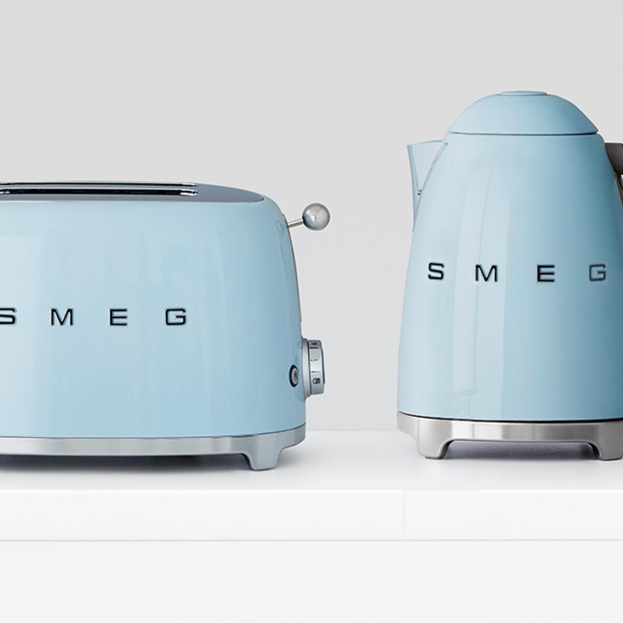 Тостер Smeg tsf01pbeu